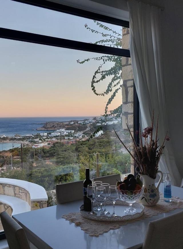 Evilia Luxury Villa Amoopi Exterior photo