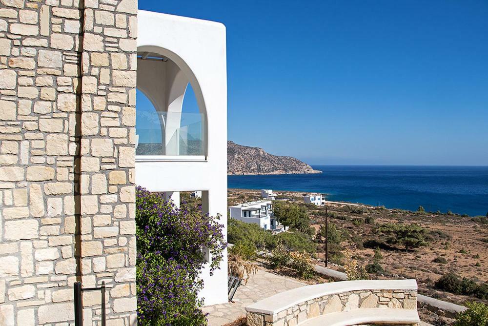 Evilia Luxury Villa Amoopi Exterior photo