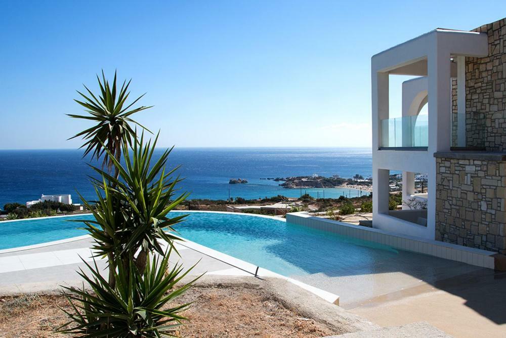 Evilia Luxury Villa Amoopi Exterior photo