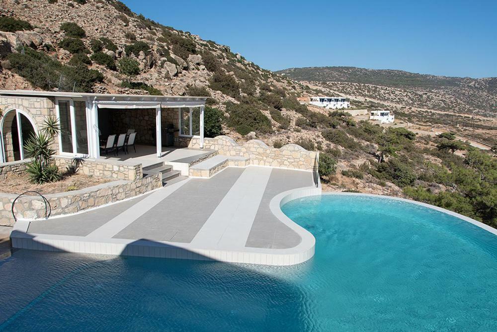 Evilia Luxury Villa Amoopi Exterior photo