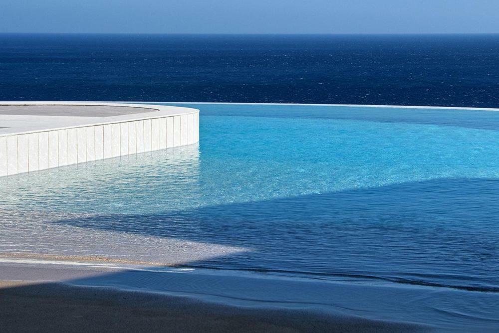 Evilia Luxury Villa Amoopi Exterior photo